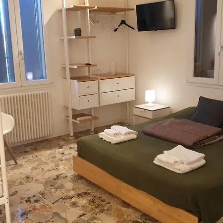 Casadelfalegname Frassino 3 Stanze 7 Posti Letto 1 Singola 1 Doppia 1 Tripla San Giovanni in Bosco