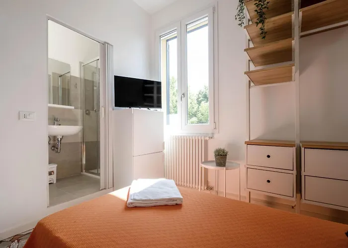 Casadelfalegname Frassino 3 Stanze 7 Posti Letto 1 Singola 1 Doppia 1 Tripla בית הארחה San Giovanni in Bosco